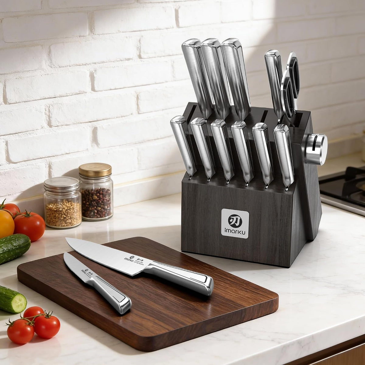 Japanese High Carbon Stainless Steel Knife Set with Block, Precision-Forged Gyutou Kitchen Knives with Built-In Sharpener, Ultra-Sharp 10–15° Edge, Ergonomic Non-Slip Handle, Dishwasher Safe